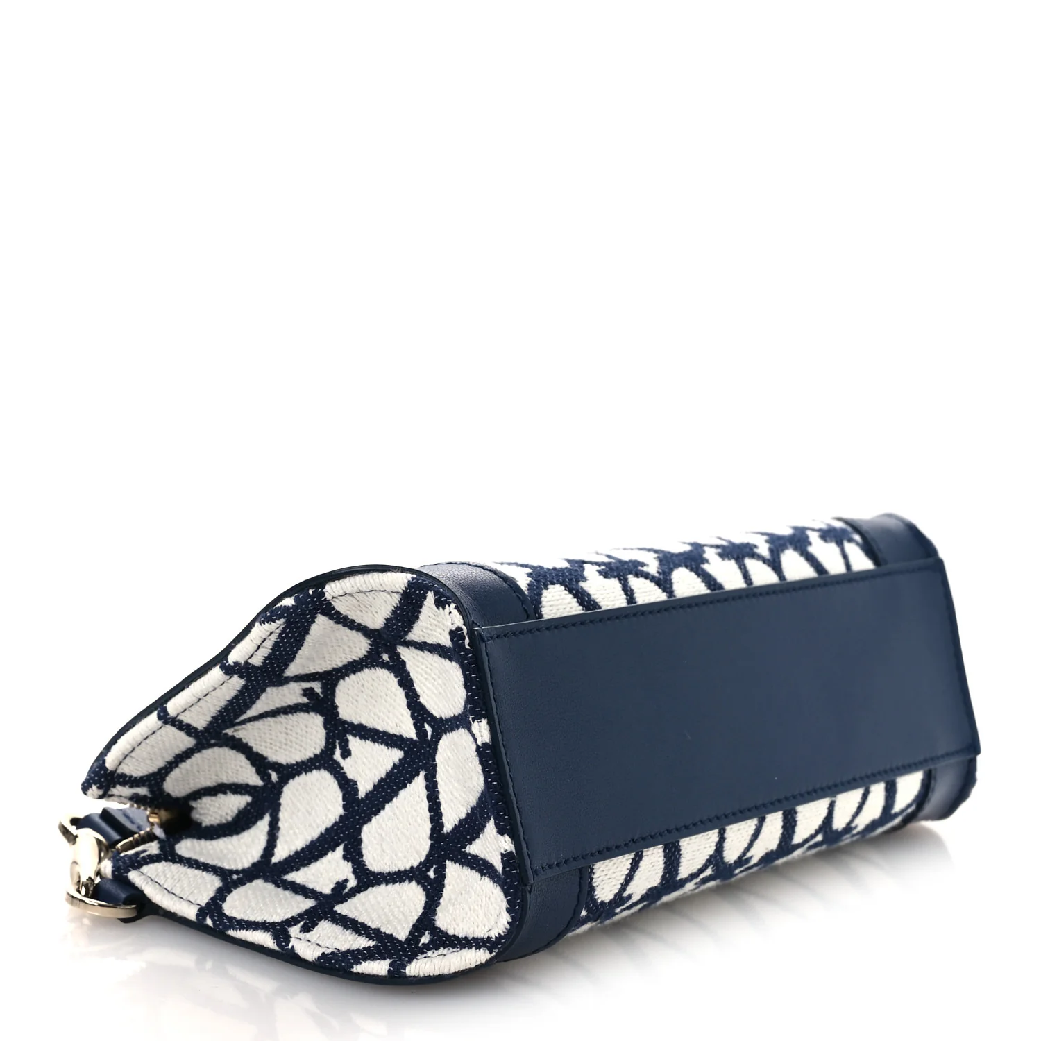 Toile Iconographe Cotton Medium Vlogo Wristlet Cosmetic Case White Worker - Image 4