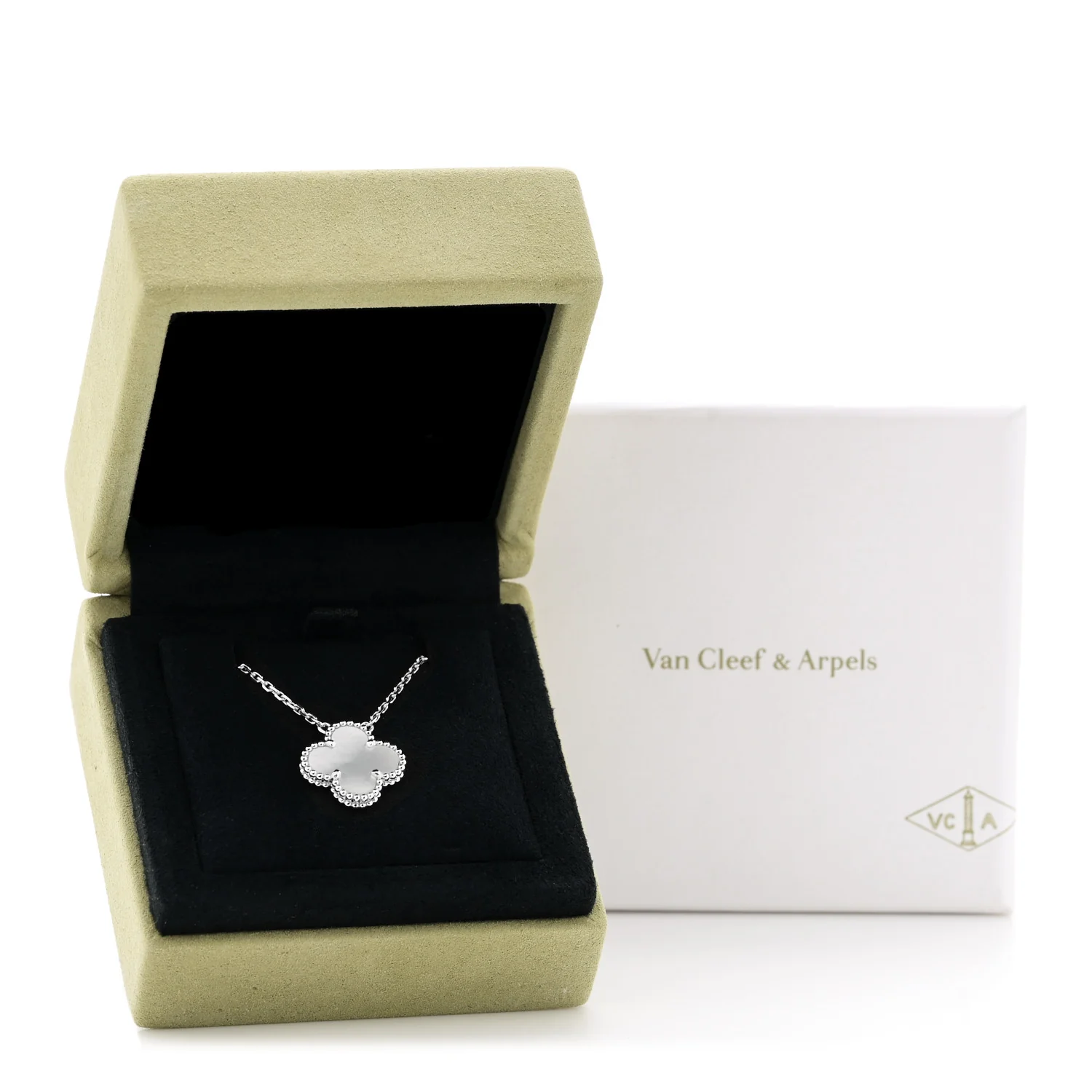18K White Gold Mother of Pearl Vintage Alhambra Pendant Necklace - Image 7