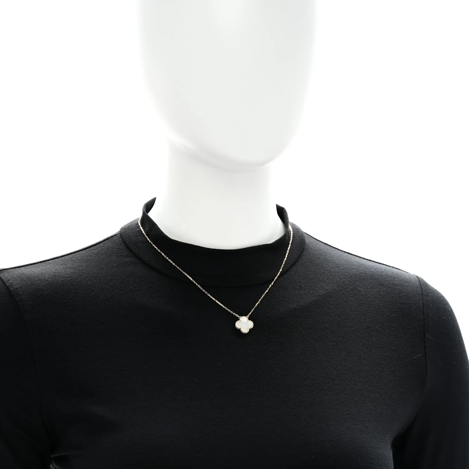18K Yellow Gold Mother of Pearl Vintage Alhambra Pendant Necklace - Image 2