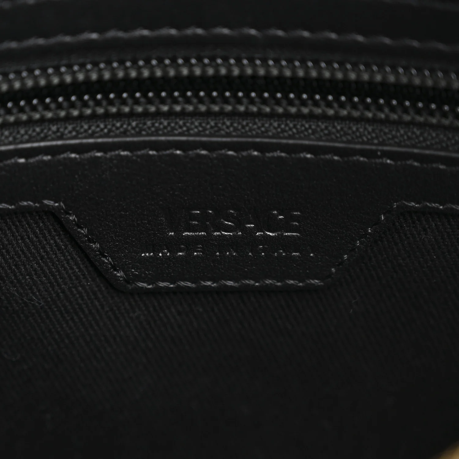 Calfskin Medusa Biggie Shoulder Bag Black - Image 6